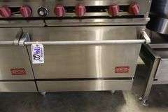 60" Dynamic Cooking Systems 60-10-2 gas 10 burner range with double oven