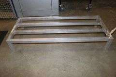 20" x 48" aluminum dunnage rack