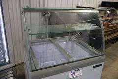 Maxx Cold MXDC-4 portable 4 tub dip cabinet with glass over shelf - AS IS - only cooling down to 55 degrees