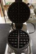 Waring Belgium waffle maker - WW180S