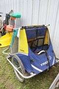 Trek bicycle pull behind wagon