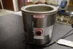 APW Wyott Classic 9" soup warmer
