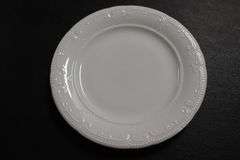 Times 48 - sets with 3 plates per set of Delco ornate catering/wedding - 9 1/2 plate - 7 1/2" plate - 6 3/4" plate - matching (144 total plates in 3 sizes)