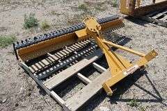 King Kutter TYR-72-YK - 3 pt. 72" yard rake, s/n 1001083594