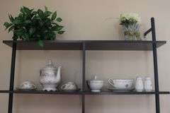Shelf to go - with décor
