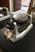Waring Belgium waffle maker - WW180S