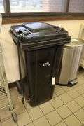 Lavex janitorial trash can
