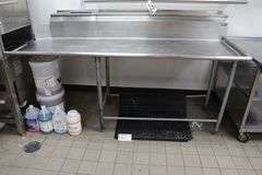 30" x 84" stainless right hand clean table