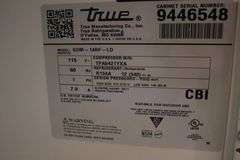 True GDM-14-RF-LD glass 2 door cooler