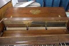 W.W. Kimball Co. 558996 Consollete 57" upright piano with bench & dolly
