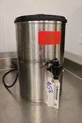 Curtis SW-2 hot syrup dispenser