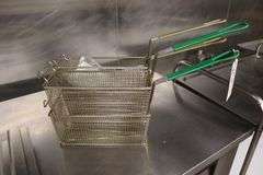 Dean SR114ESD electric 3 phase 40# fryer - barely used!