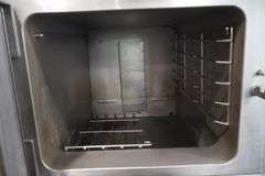 Vulcan C24E03 counter top electric steamer - 1/3 phase - wired 3 phase - 208/240 volt