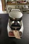 Waring Belgium waffle maker - WW180S