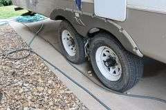 2005 Keystone RV Co. Cougar 8' x 34' fifth wheel pull behind camper with slide out side - good tires, electrical hook up, - buyer to view - Vin: 4YDF314205B06896