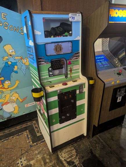 Johnston Products 501 Kick'N Catch coin operated arcade game - S/N: 3396 - set up for 984 tokens