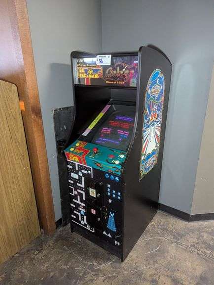 2002 Namco MS PACMAN/GALAGA coin operated arcade game - S/N: 7864 - Missing back cover - set up for 984 tokens