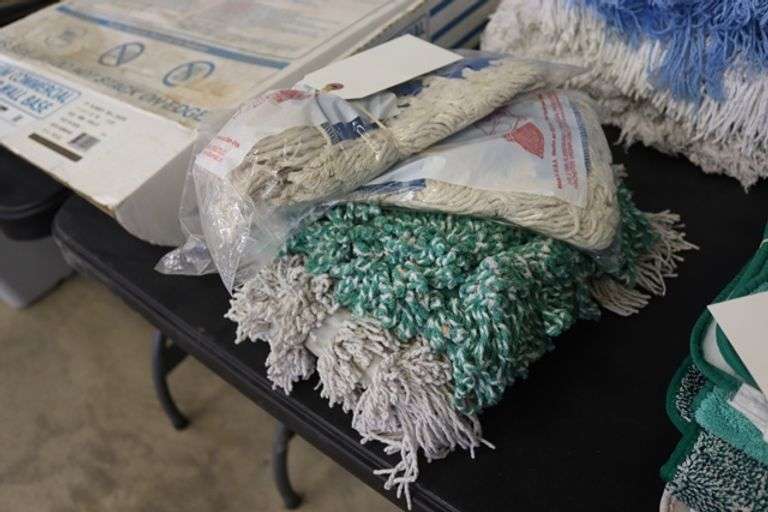 All to go - Assorted mop heads