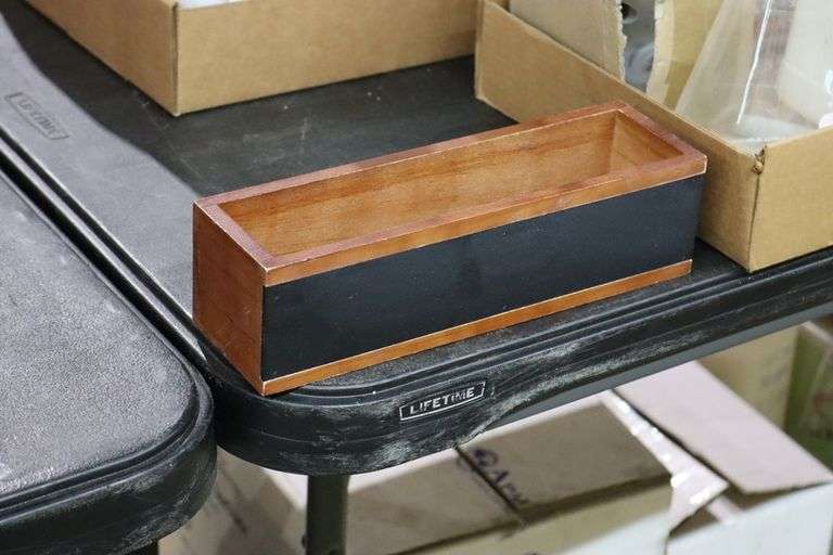 Times 32 - Acopa wood 4 well beer flight boxes