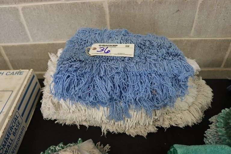 All to go - Assorted dust mop heads