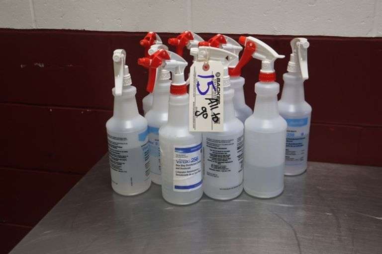 All to go - Diversey spray bottles