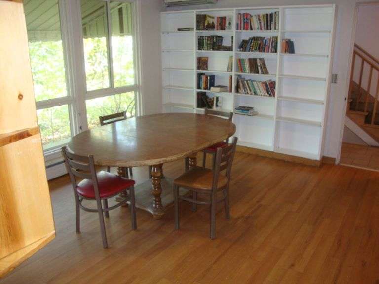 Contents of room-you choose what you want