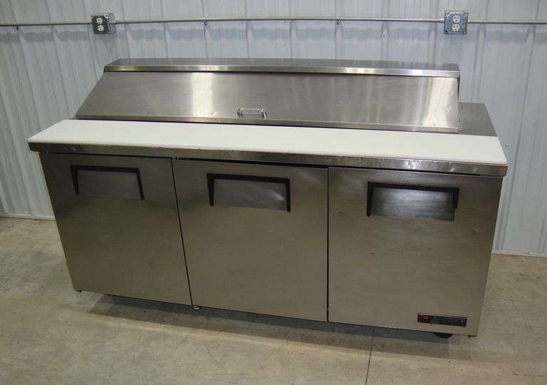 True 72" Refrigerated Prep Table on Casters, Model TSSU-72-18, NSF, approx. 72" x 30" 43" tall, 120V    Runs & Cools