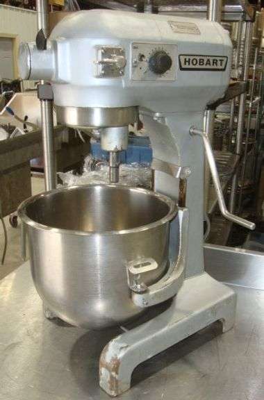 Hobart 20qt Mixer w/Stainless Bowl and Paddle, Model A200T, NSF, Runs Smooth