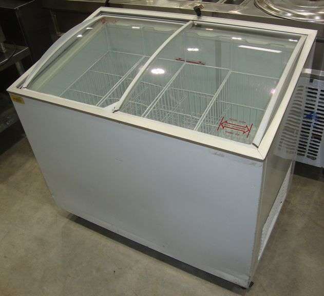 Stajac Ice Cream Merchandising Freezer on casters, Model EAC-39, NSF, approx. 40" x 25" x 35" tall, 120V   Runs & Freezes