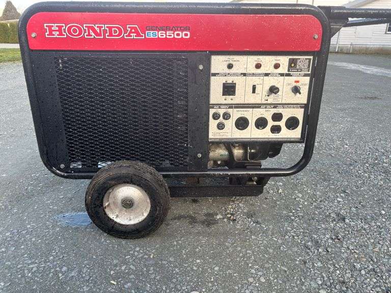 Honda ES 6500 Watt 30Amp Generator 2 cyl Liquid cooled engine