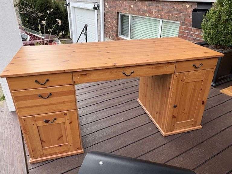 Ikea Wood Desk With Office Chair