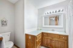 715 S Hawkins Ln, Goddard, KS 67052
