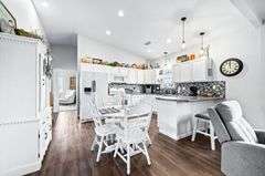 715 S Hawkins Ln, Goddard, KS 67052