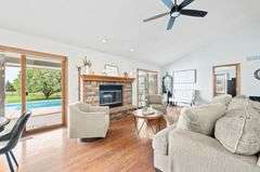 715 S Hawkins Ln, Goddard, KS 67052