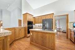 715 S Hawkins Ln, Goddard, KS 67052