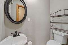 319 S Jonathan St, Maize, KS 67101