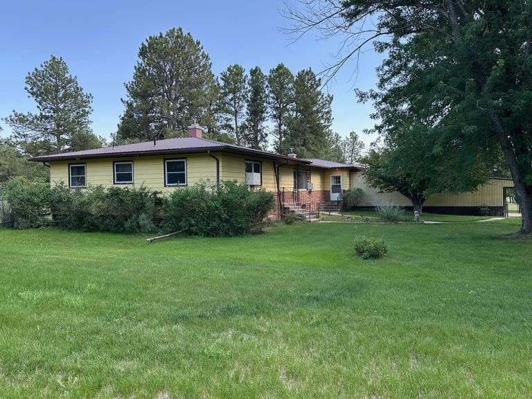 Doris Weibert Estate - Absolute Real Estate Auction