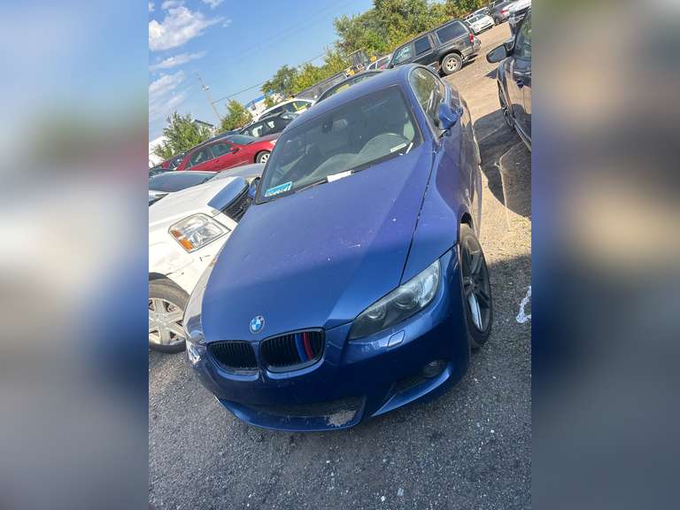 2009  BMW  335i