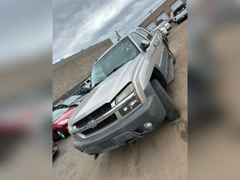 2004  CHEVROLET  Avalanche