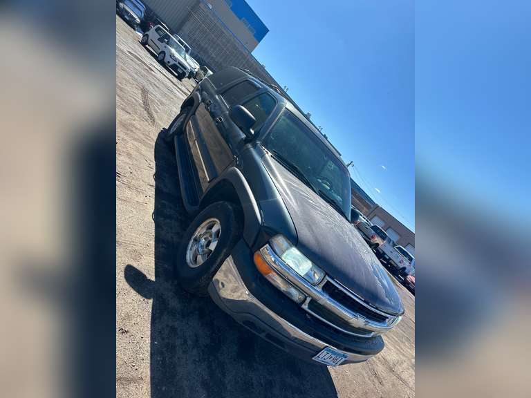 2003  CHEVROLET  Suburban