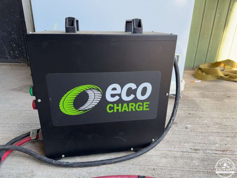 ECO XHF Deka Floode 60A Forklift Charger