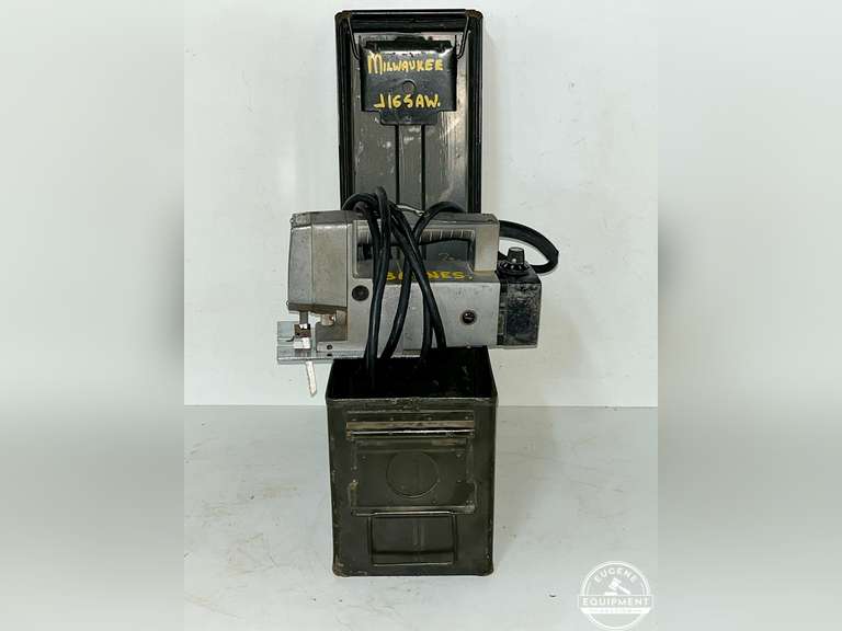 Milwaukie Jig Saw & Ammo Can