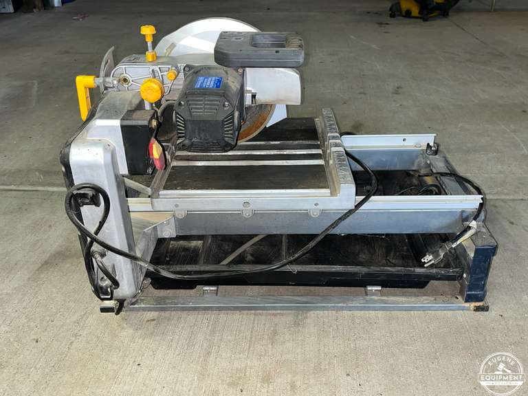 Chicago Electric 10" Industrial Tile/Brick Saw