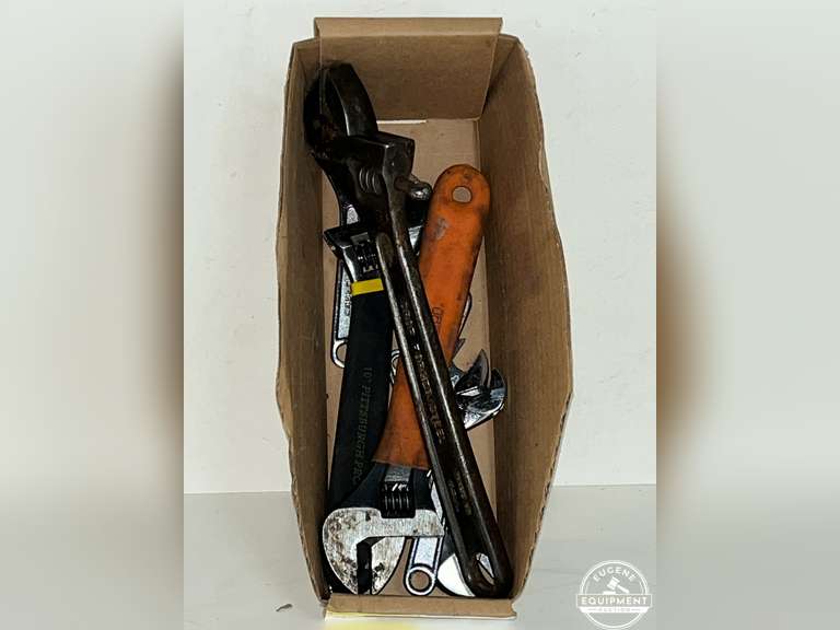 Lot of Crescent Wrenches