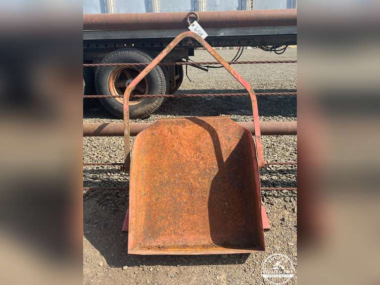 Antique Scoop