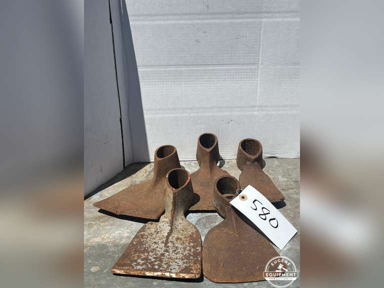 Antique Hoe Heads