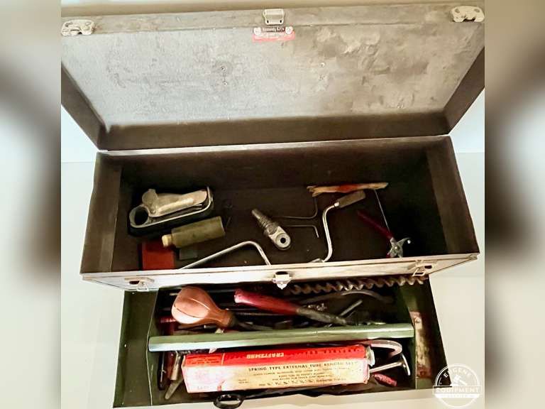 Metal Tool Box & Contents