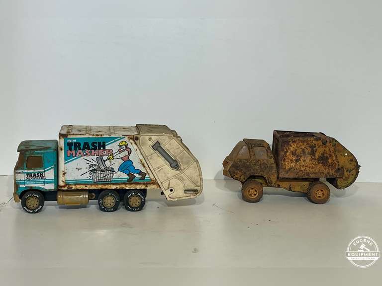 1988 Nylint Trash Truck & 1960's Tonka Trash Truck
