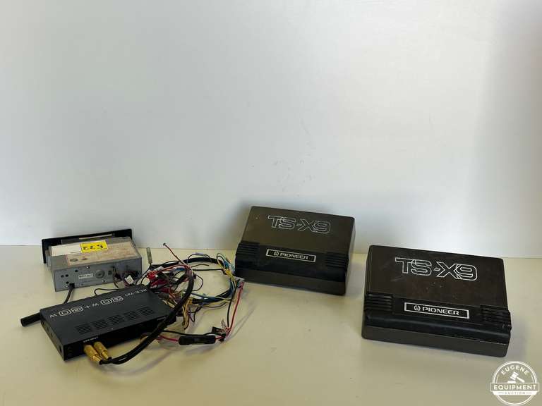 Pioneer Speakers, Sony AM/FM Radio & Amp
