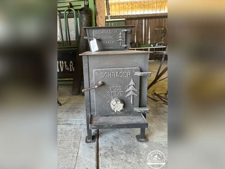 Schrader Home Baker Wood Stove